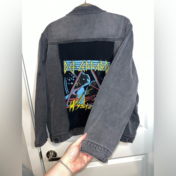 NWOT Def Leppard Faded Black Junkfood Jean Patch Long Sleeve Jacket Buttons XXL - Picture 6 of 15